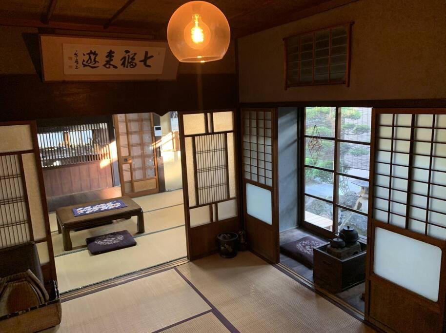 Hotel Old Japanese House Tondabayashi Exterior foto